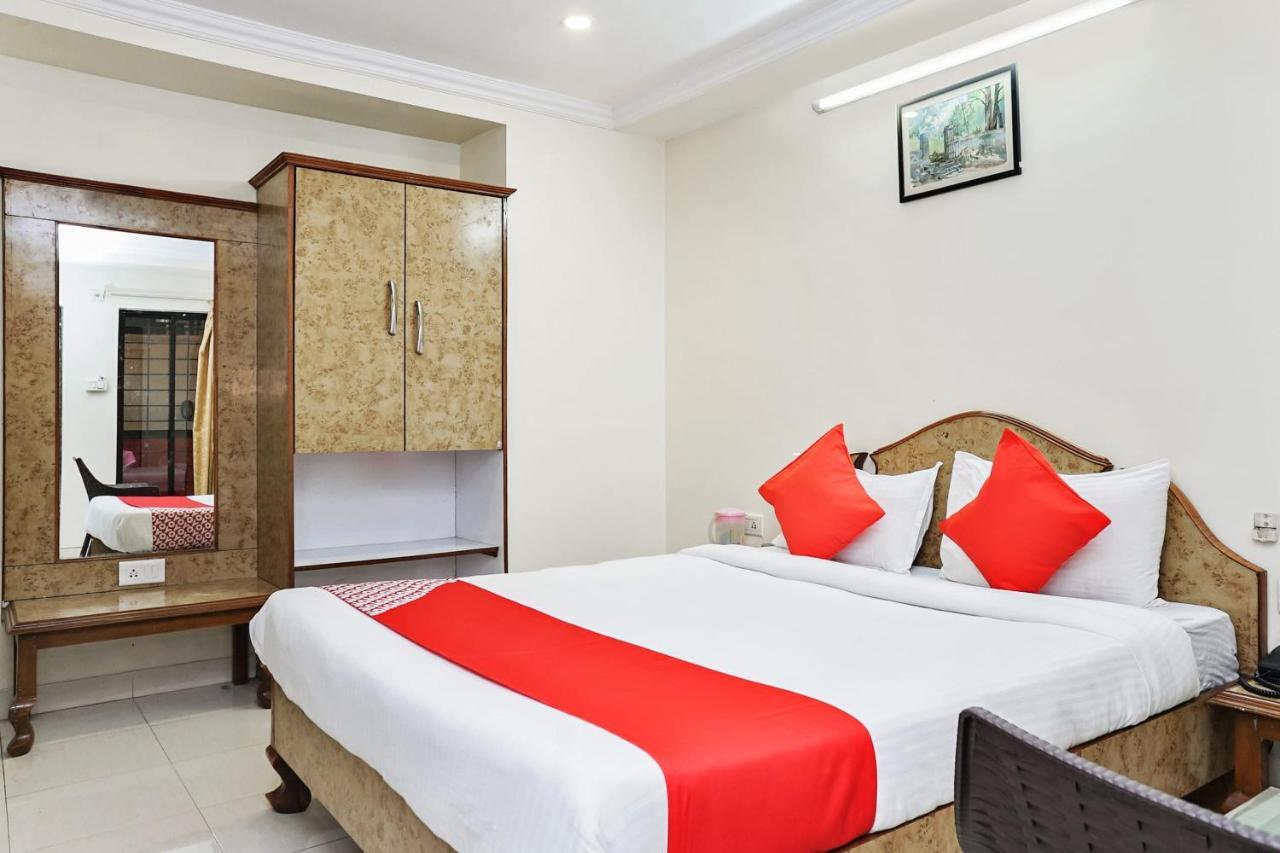 Hotel Rajdeep Púna Exteriér fotografie